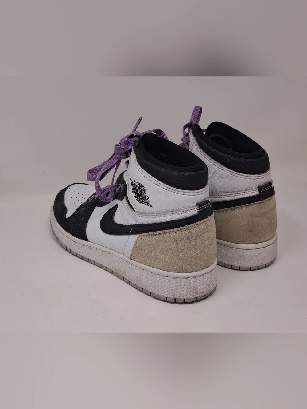 Nike Air Jordan 1 Retro High OG GS Stage Haze SIZE 7Y (Womens 8.5 US) 575441 108 - Picture 9 of 14